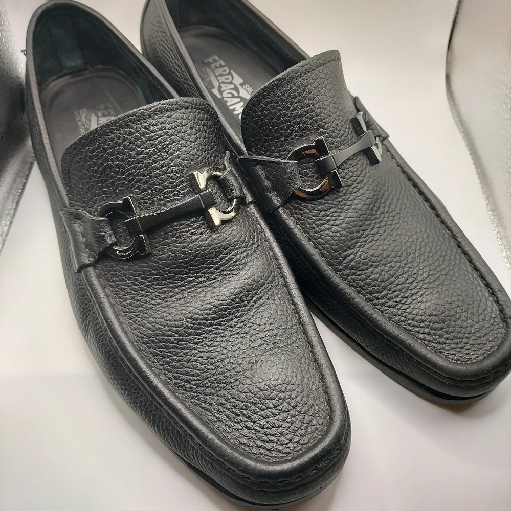 Sold - Men's Salvatore Ferragamo 'Grandioso' Gancini Bit Loafers Sz 10 EE - Picture 1 of 6